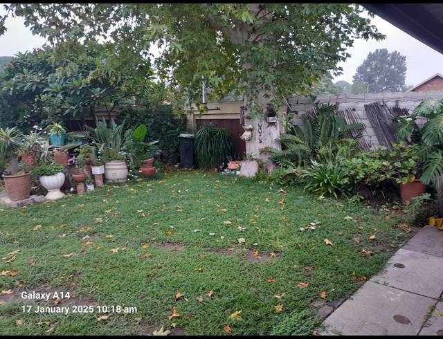 6 BEDROOM FREESTANDING FOR SALE IN BO-DORP